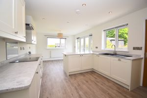 Kitchen/dining room- click for photo gallery